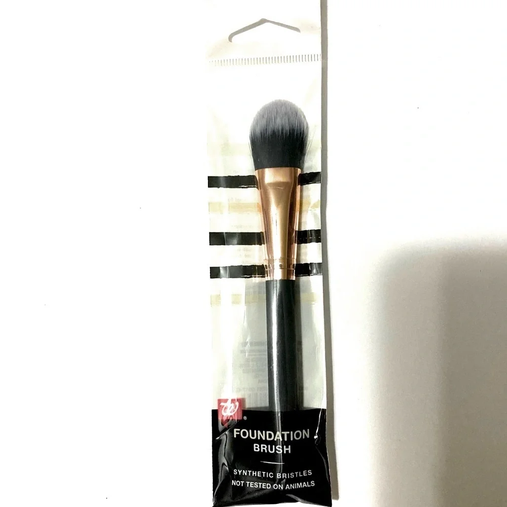 NEW Cosmetic Beauty Foundation Brush